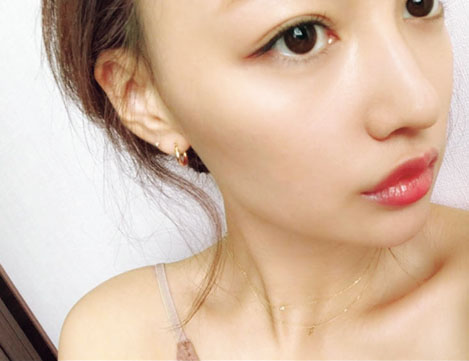 わたなべ麻衣|Diorの赤みシャドウで、目元を秋色にアップデート